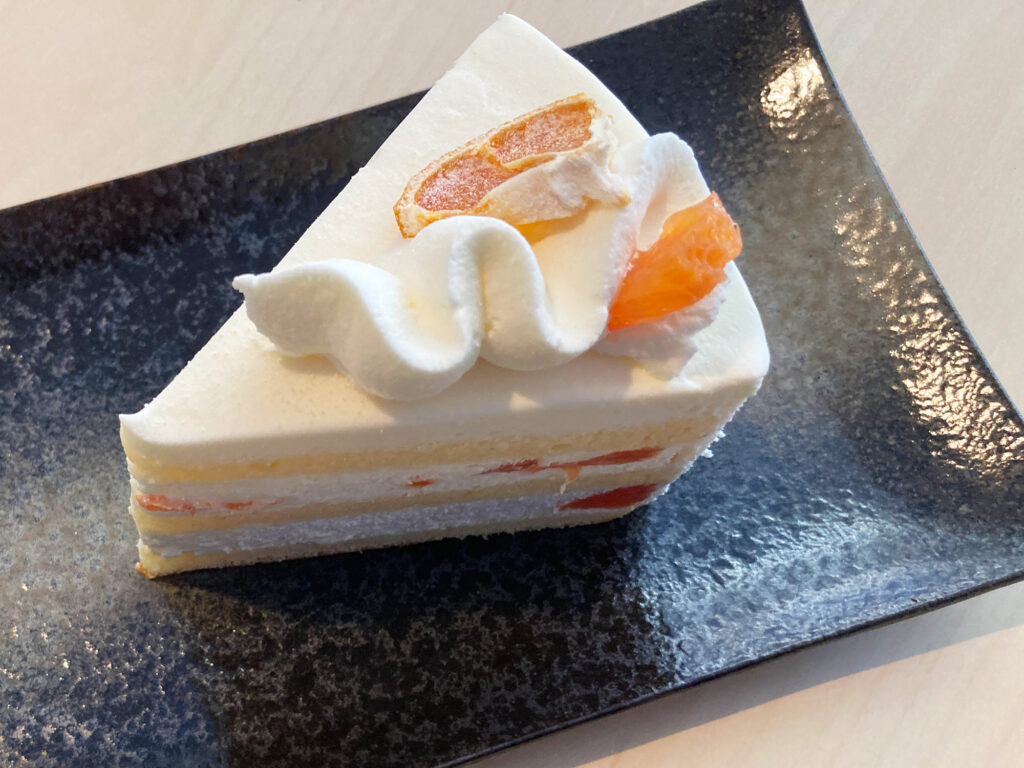 オレンジのショートケーキ